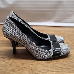 Bandolino Black and White Herringbone Fabric Women's Closed Toe Pump Heels